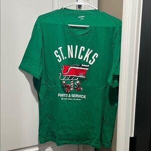 Old Navy Green Christmas Shirt Size XL